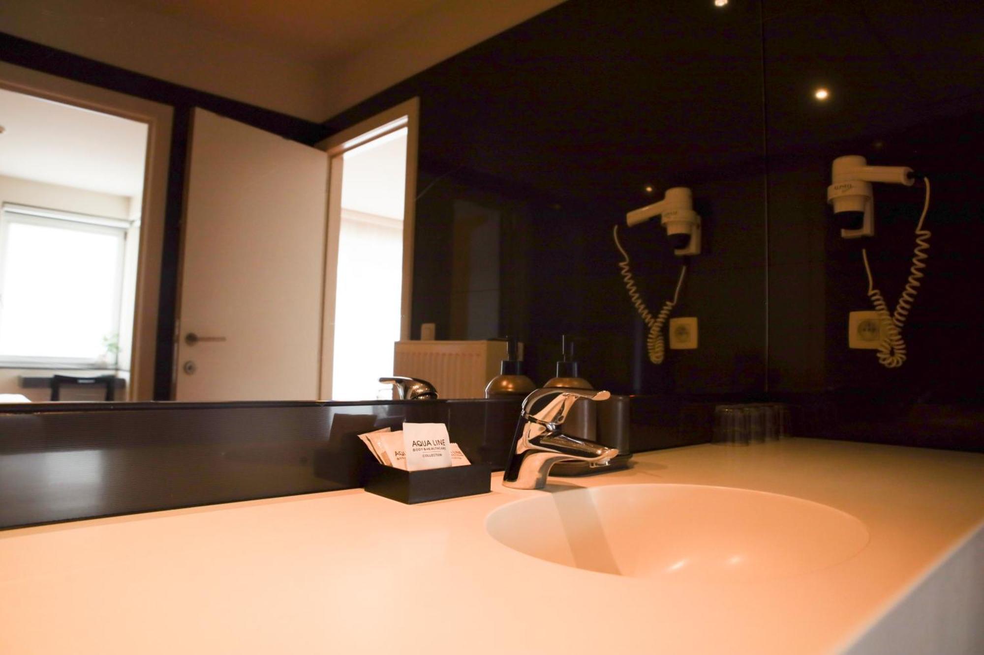 Residentie Alfa Inn*** Blankenberge Zewnętrze zdjęcie